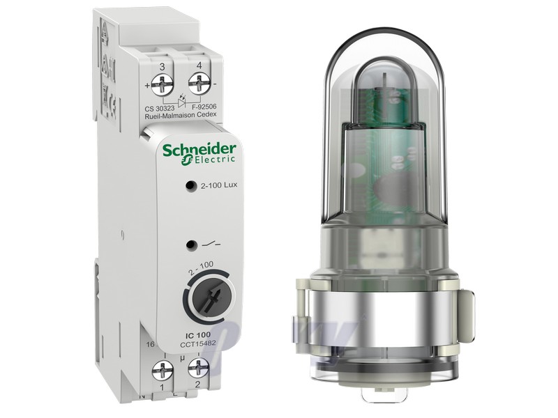 ACTI9 IC100 programozható alkonykapcsoló