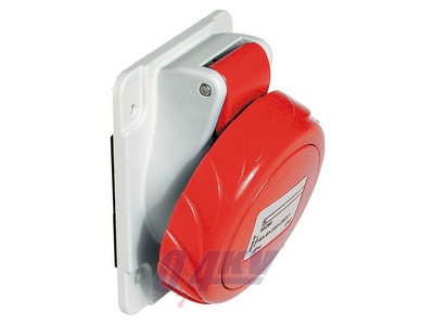 PRATIKA Falra szerelhető döntött aljzat, 3P+N+F, 6h, 125A, 415V, IP67, csavaros