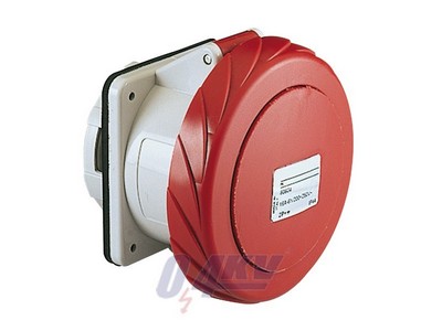 PRATIKA Falra szerelhető egyenes aljzat, 3P+N+F, 6h, 63A, 415V, IP67, csavaros